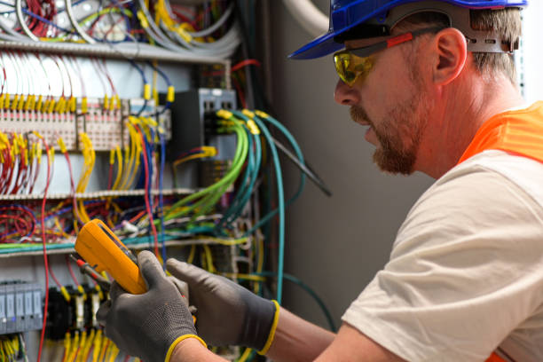 Best Affordable Emergency Electrician  in Forest View, IL